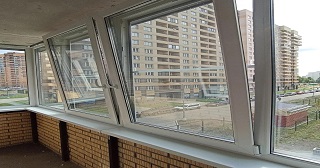 Остекление балкона Балтийск цена от 9776 руб. м/п. за 50 часов