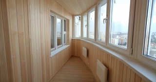 Отделка, остекление, утепление балконов в Балтийске от 206 руб. м/2.